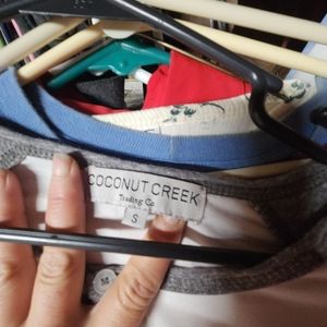 Womens long sleeve pullover shirt size small